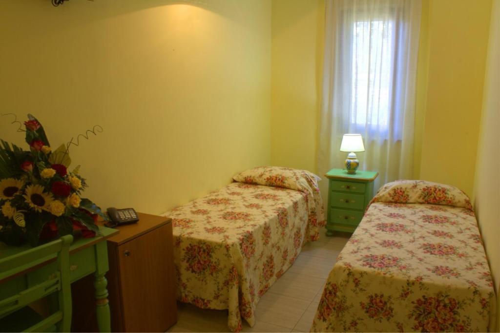 فيلا Agriturismo Sant' Isidoro أناني الغرفة الصورة