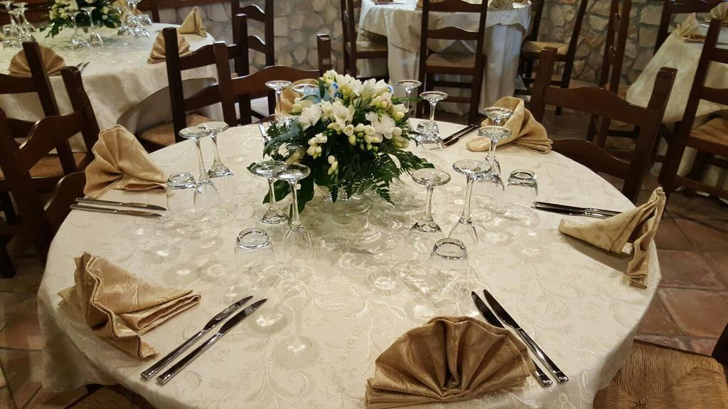 فيلا Agriturismo Sant' Isidoro أناني المظهر الخارجي الصورة